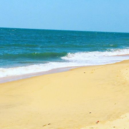 Grace Beach Resort By Travel Corners Negombo Eksteriør billede