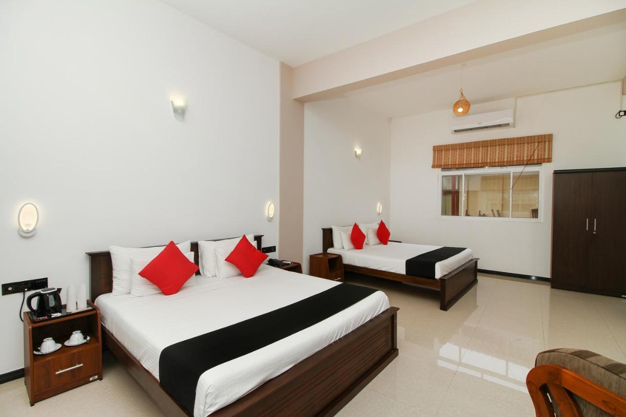 Grace Beach Resort By Travel Corners Negombo Eksteriør billede