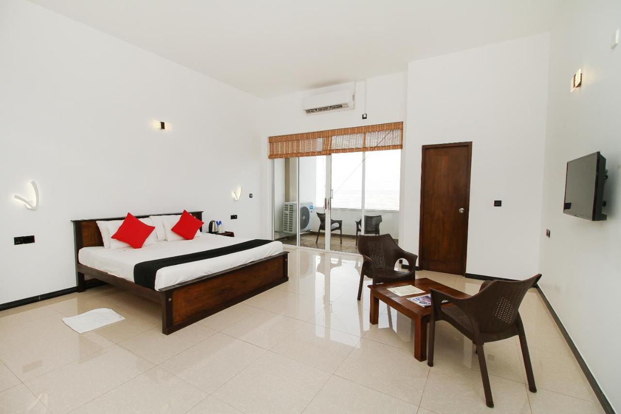 Grace Beach Resort By Travel Corners Negombo Eksteriør billede