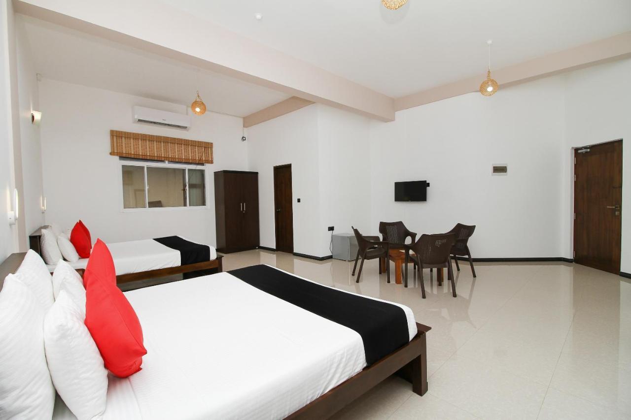 Grace Beach Resort By Travel Corners Negombo Eksteriør billede