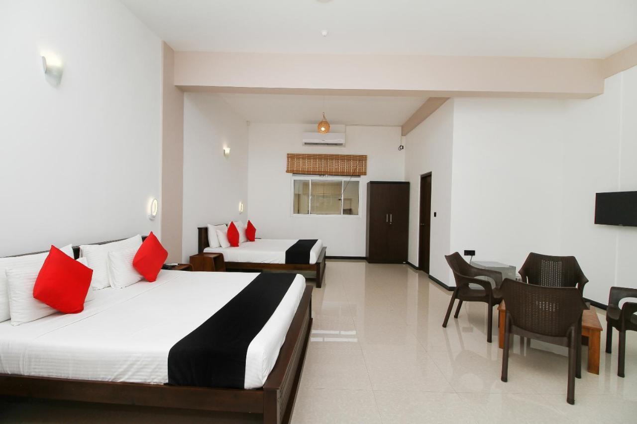 Grace Beach Resort By Travel Corners Negombo Eksteriør billede
